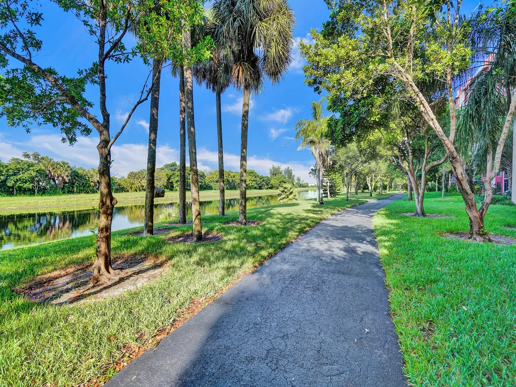 2200 S Cypress Bend Drive Pompano Beach FL 33069