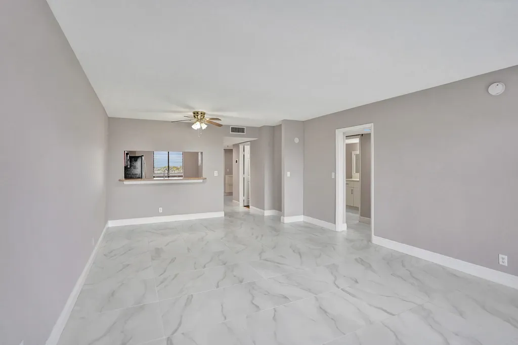 2200 S Cypress Bend Drive Pompano Beach FL 33069