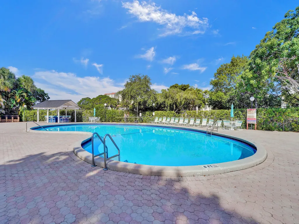 2200 S Cypress Bend Drive Pompano Beach FL 33069