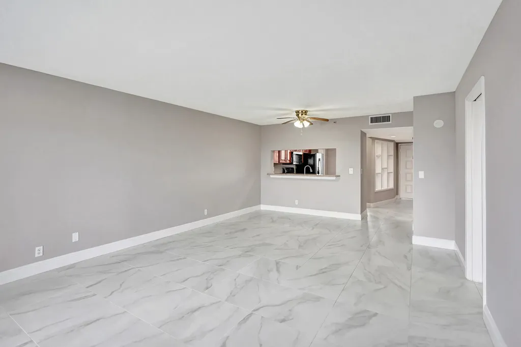 2200 S Cypress Bend Drive Pompano Beach FL 33069