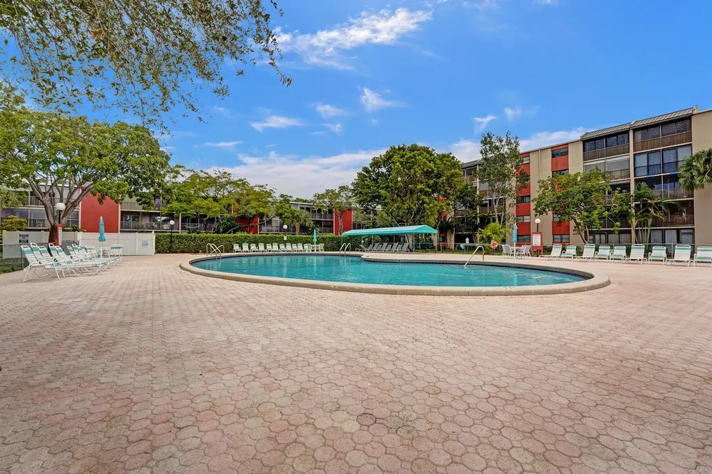 2200 S Cypress Bend Drive Pompano Beach FL 33069