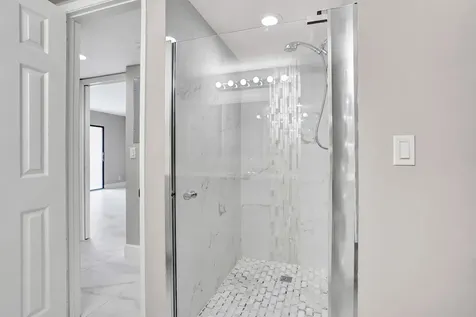 2200 S Cypress Bend Drive Pompano Beach FL 33069
