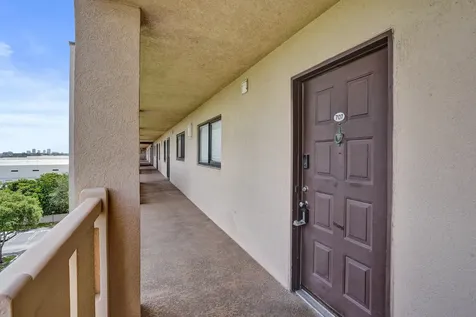 2200 S Cypress Bend Drive Pompano Beach FL 33069