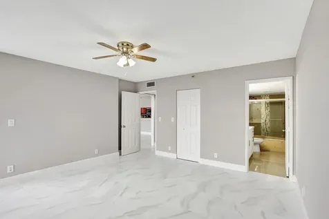2200 S Cypress Bend Drive Pompano Beach FL 33069