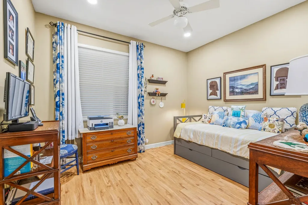 687 Hampton Woods Lane SW Vero Beach FL 32962