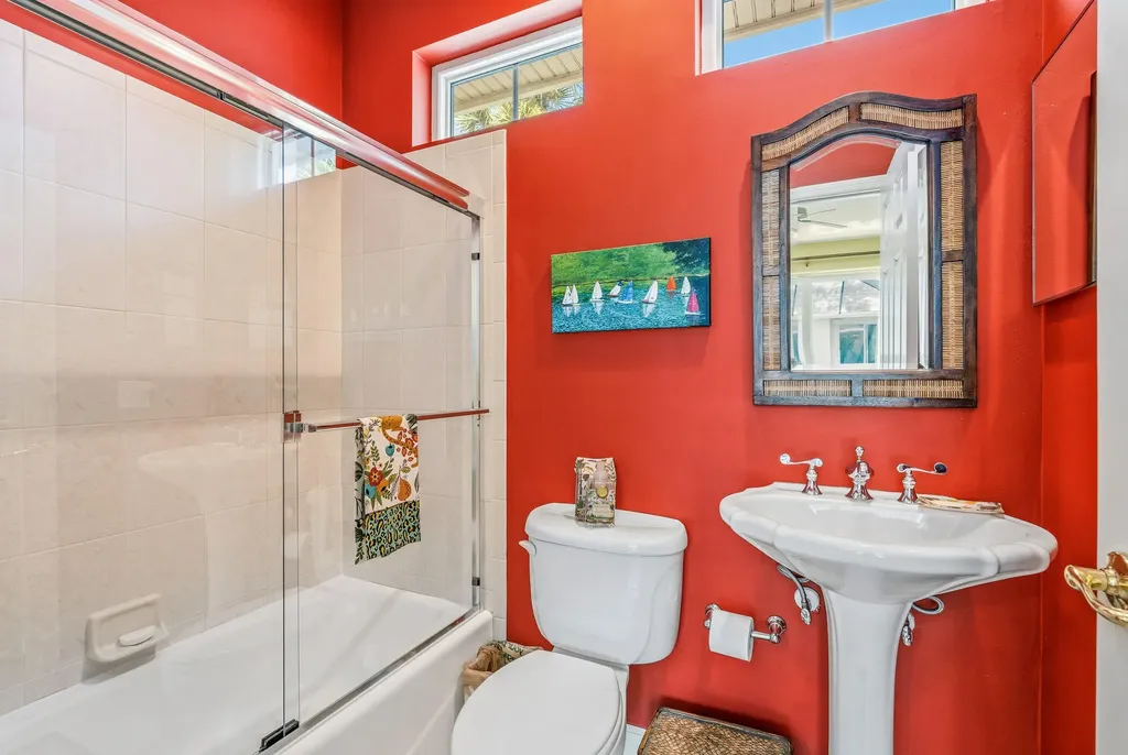 687 Hampton Woods Lane SW Vero Beach FL 32962