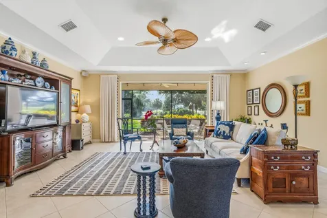 687 Hampton Woods Lane SW Vero Beach FL 32962