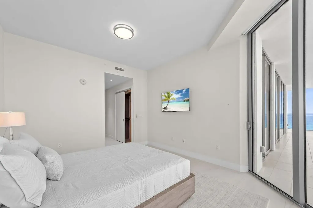 3100 N Ocean Drive Riviera Beach FL 33404