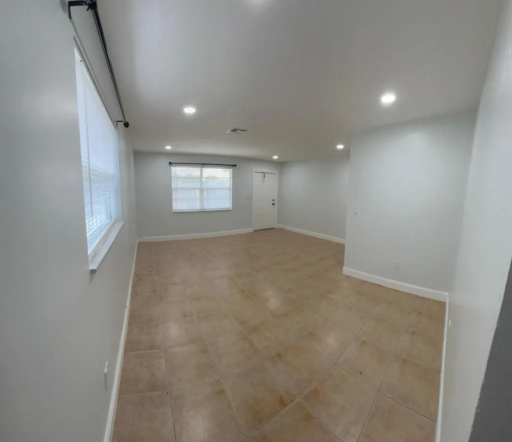 522 46th Street West Palm Beach FL 33407