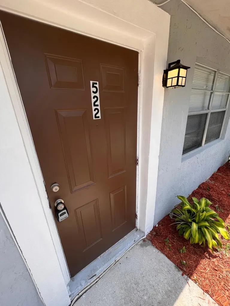 522 46th Street West Palm Beach FL 33407