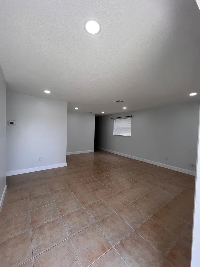 522 46th Street West Palm Beach FL 33407