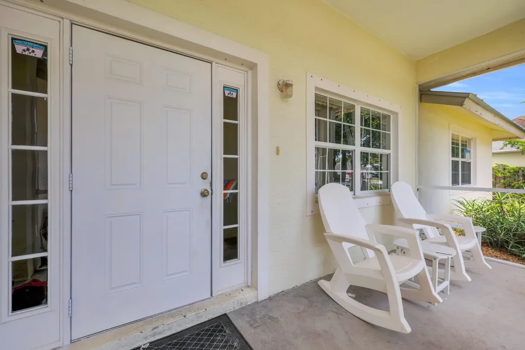 1295 12th Avenue SW Vero Beach FL 32962