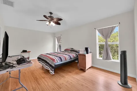 1295 12th Avenue SW Vero Beach FL 32962