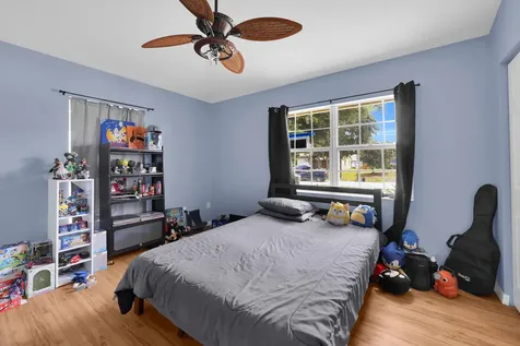 1295 12th Avenue SW Vero Beach FL 32962