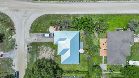 1295 12th Avenue SW Vero Beach FL 32962