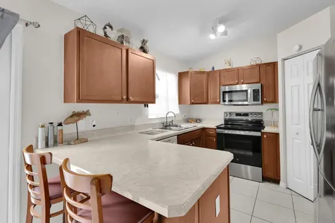 1295 12th Avenue SW Vero Beach FL 32962