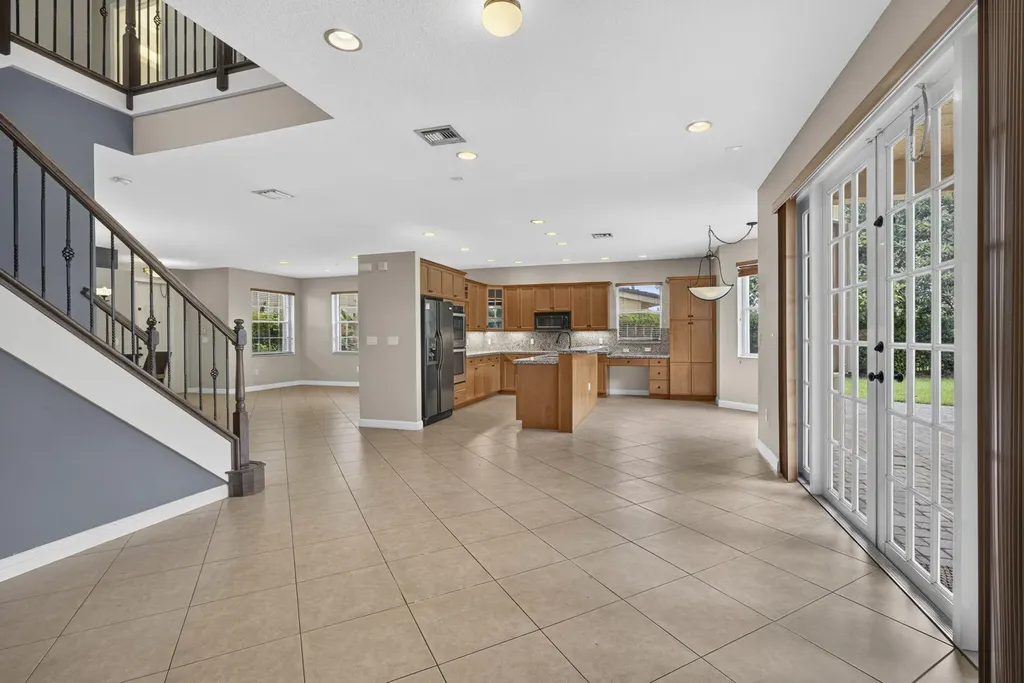 9081 Dupont Place Wellington FL 33414