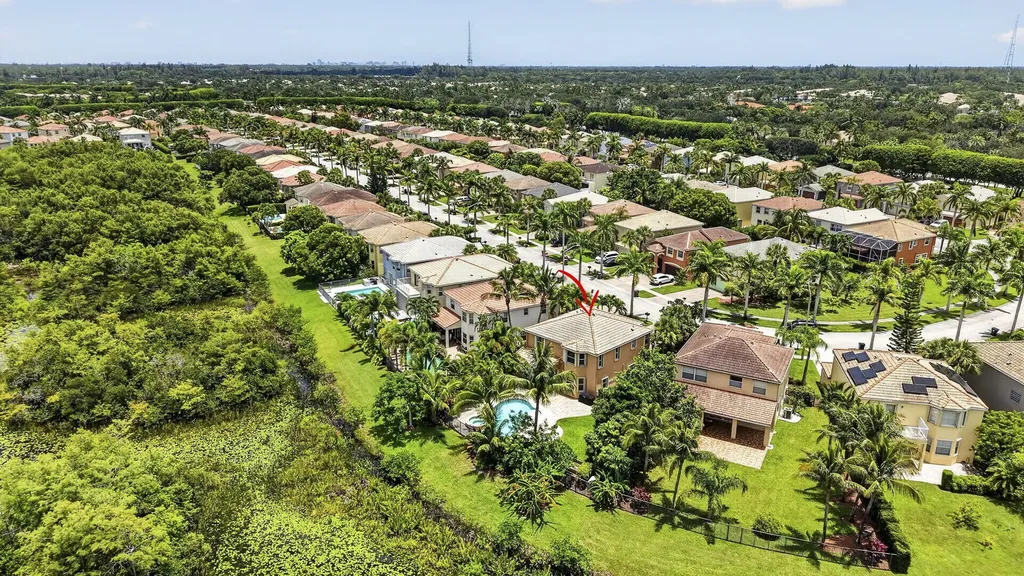 9081 Dupont Place Wellington FL 33414
