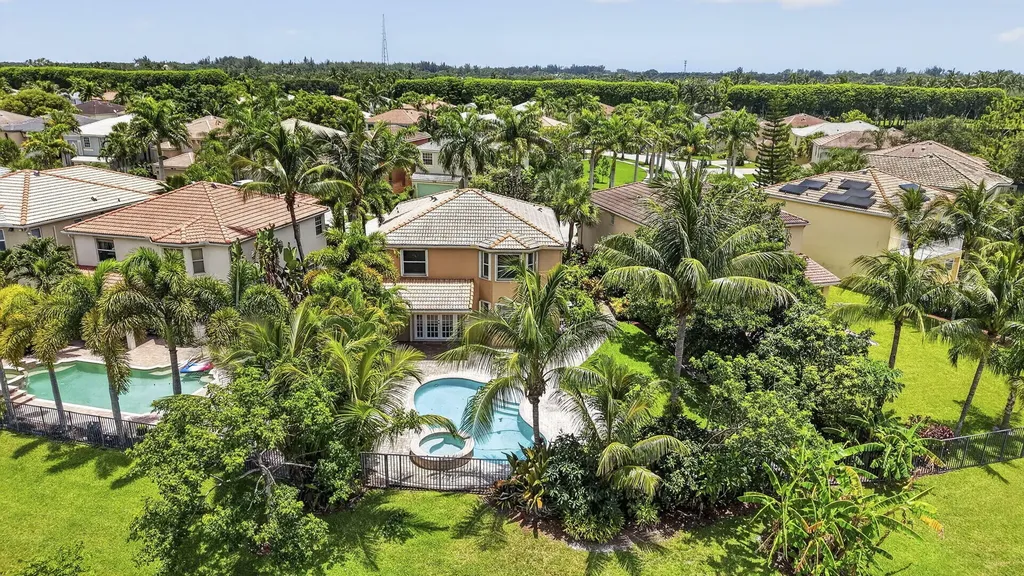 9081 Dupont Place Wellington FL 33414