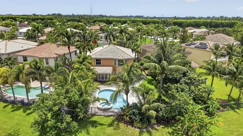 9081 Dupont Place Wellington FL 33414
