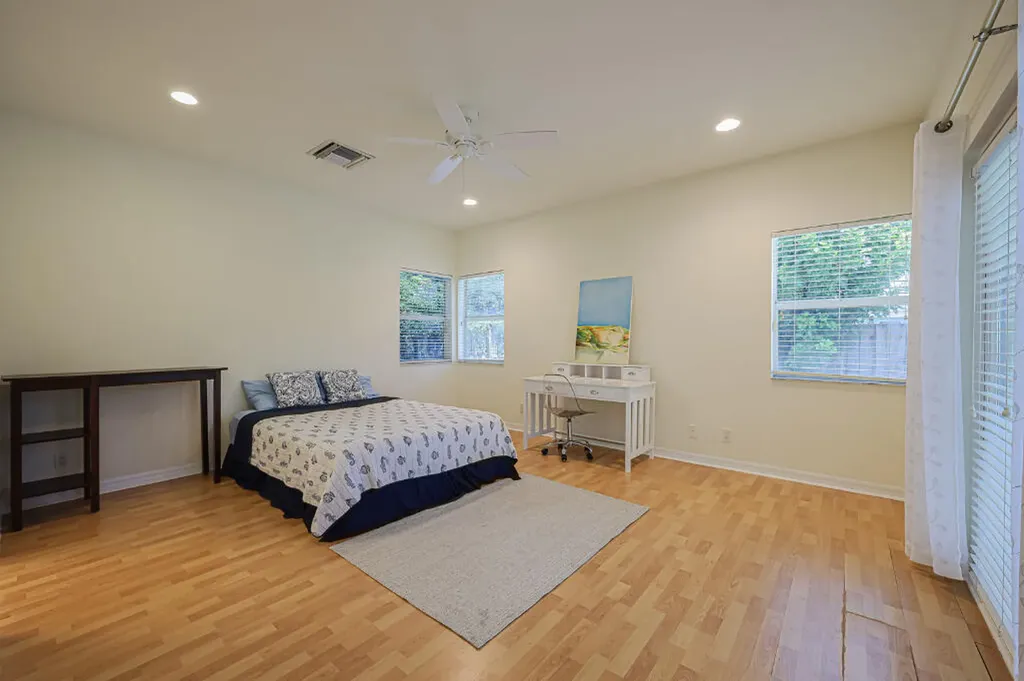 384 NW 23rd Street Boca Raton FL 33431