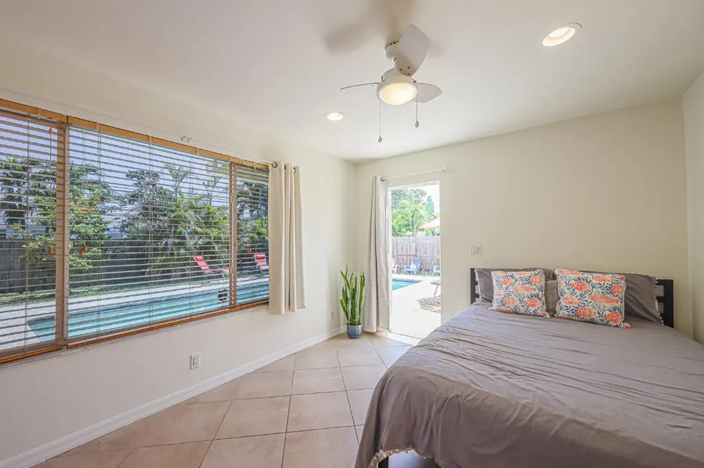 384 NW 23rd Street Boca Raton FL 33431