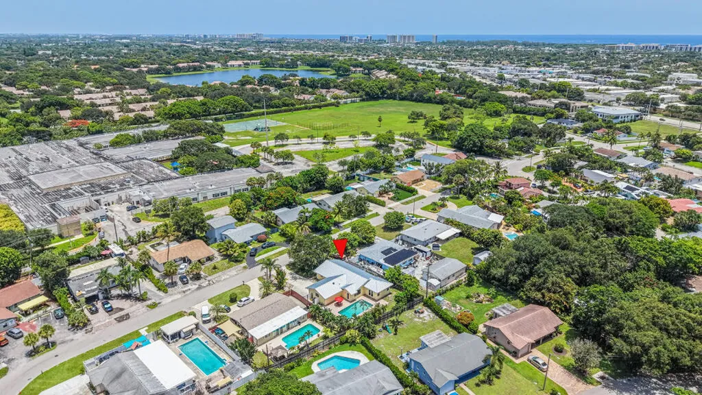 384 NW 23rd Street Boca Raton FL 33431
