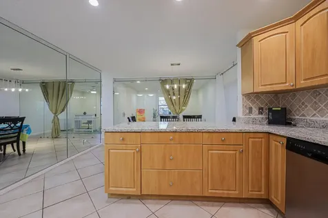 384 NW 23rd Street Boca Raton FL 33431