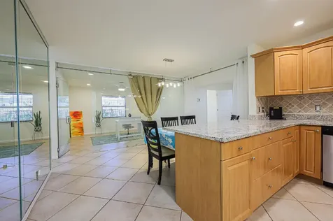 384 NW 23rd Street Boca Raton FL 33431