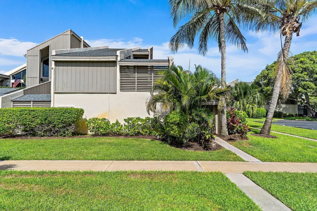 1605 S Us Highway 1 Jupiter FL 33477