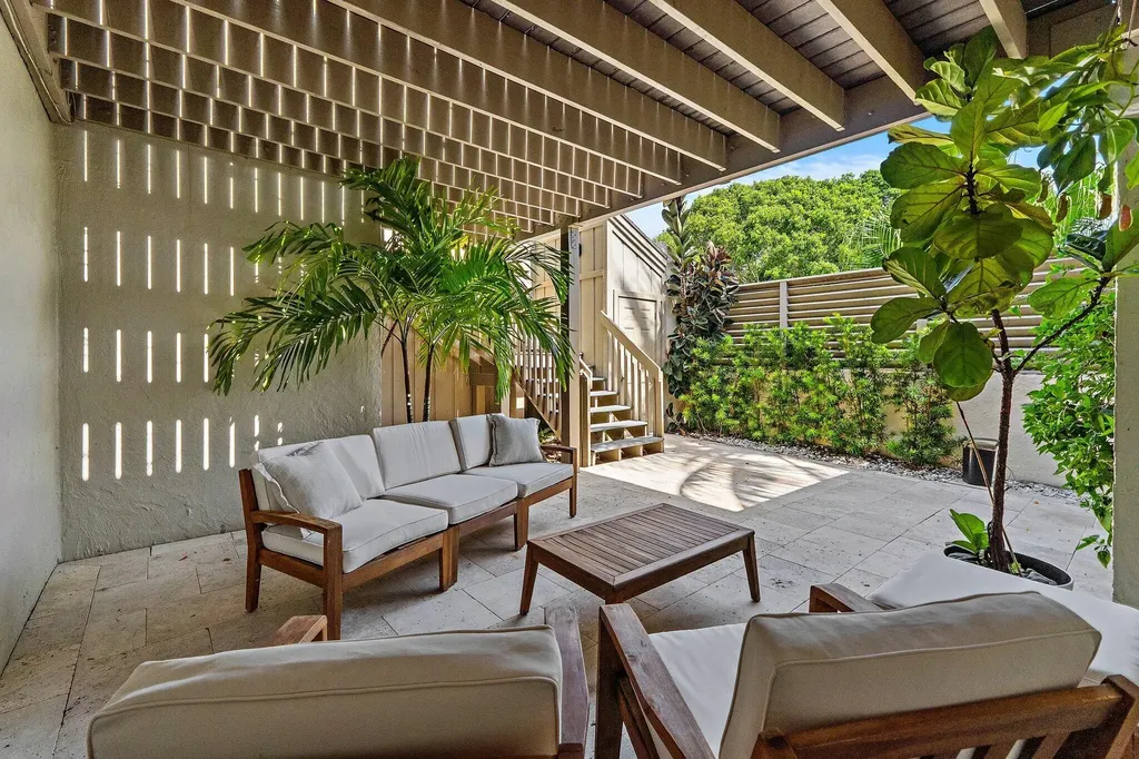 1605 S Us Highway 1 Jupiter FL 33477