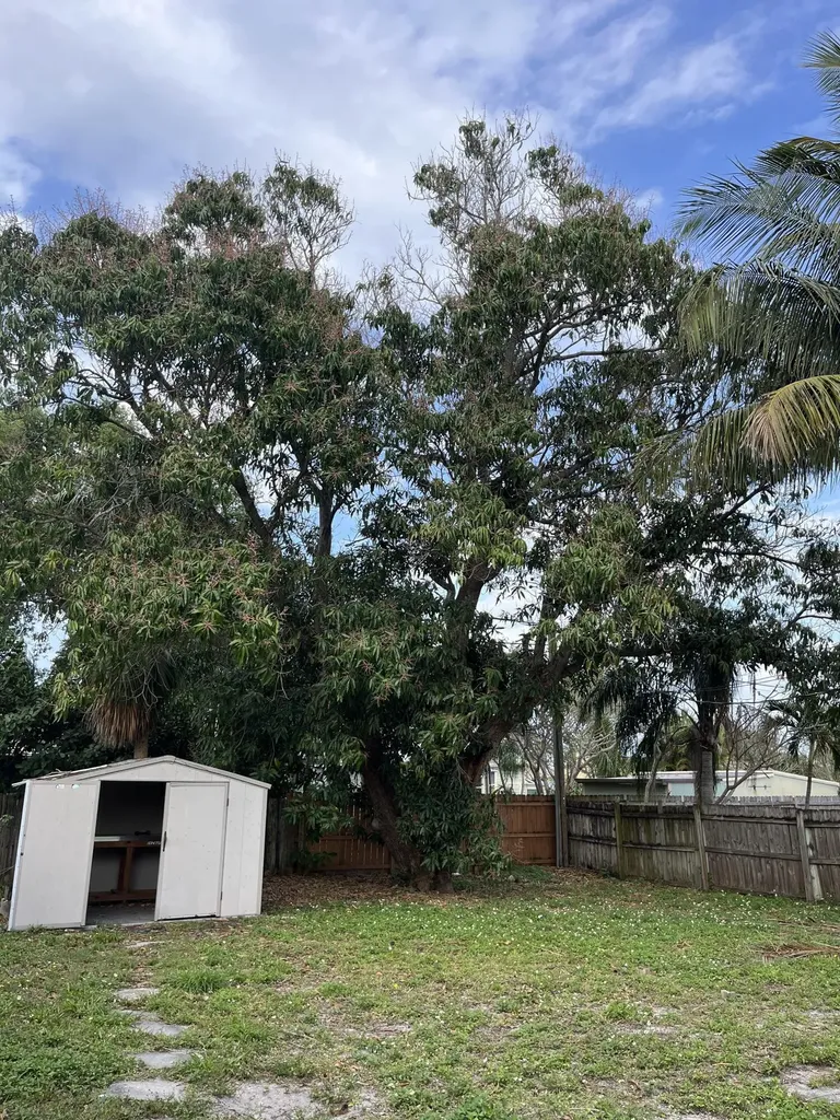 511 W Palm Street Lantana FL 33462