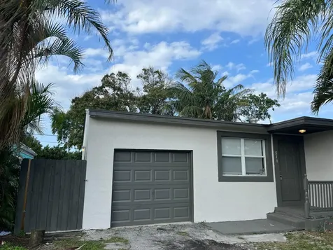 511 W Palm Street Lantana FL 33462