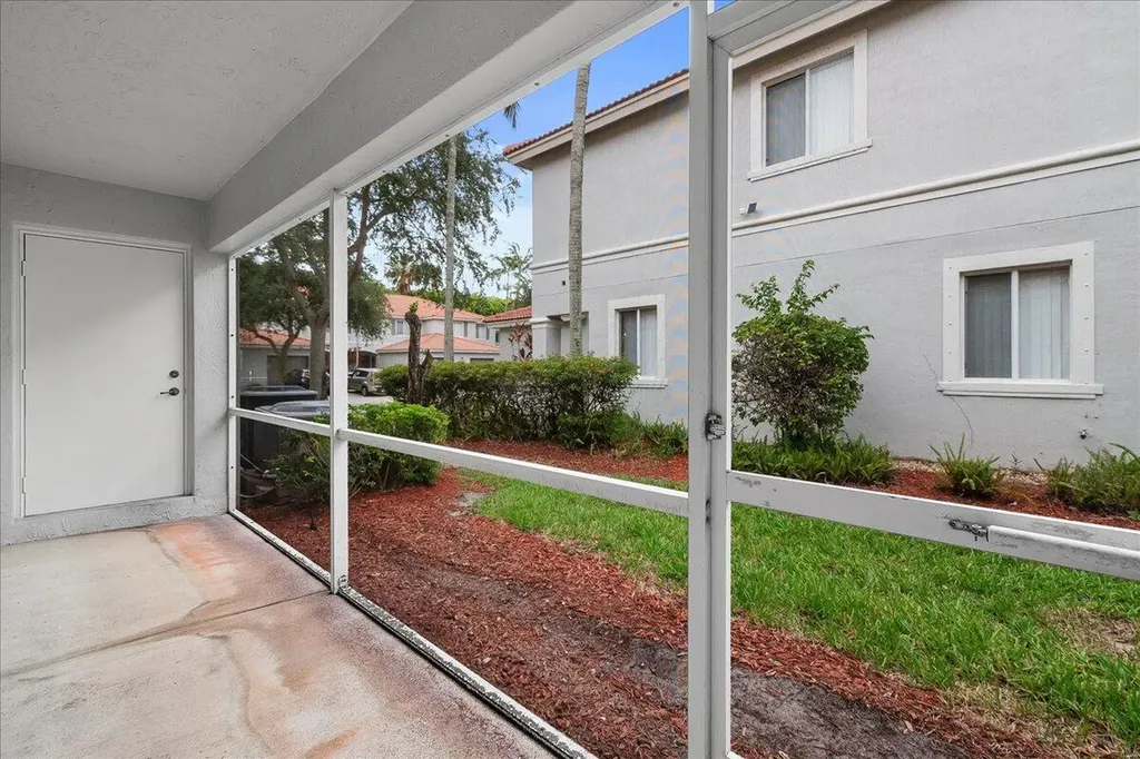 8128 Big Pine Way Riviera Beach FL 33407