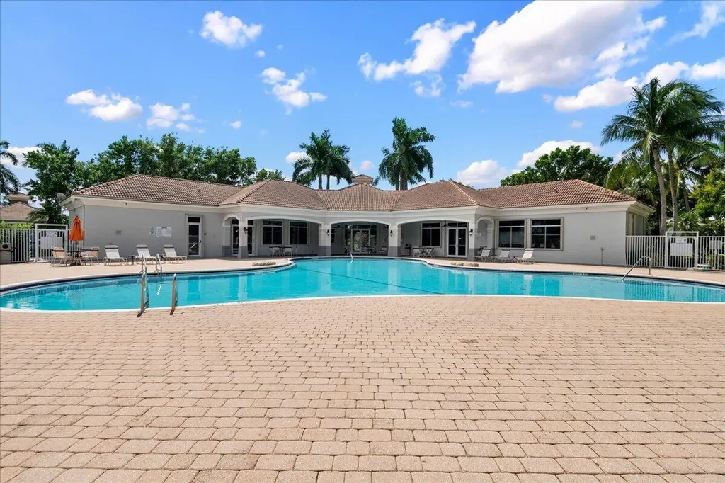 8128 Big Pine Way Riviera Beach FL 33407