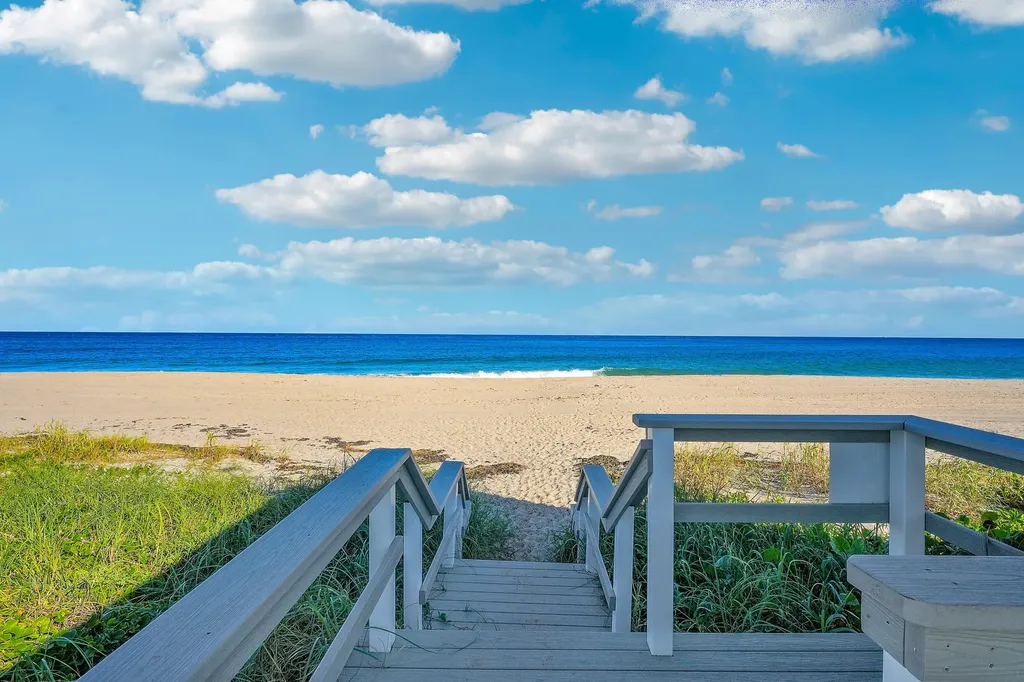 5505 N Ocean Boulevard Ocean Ridge FL 33435
