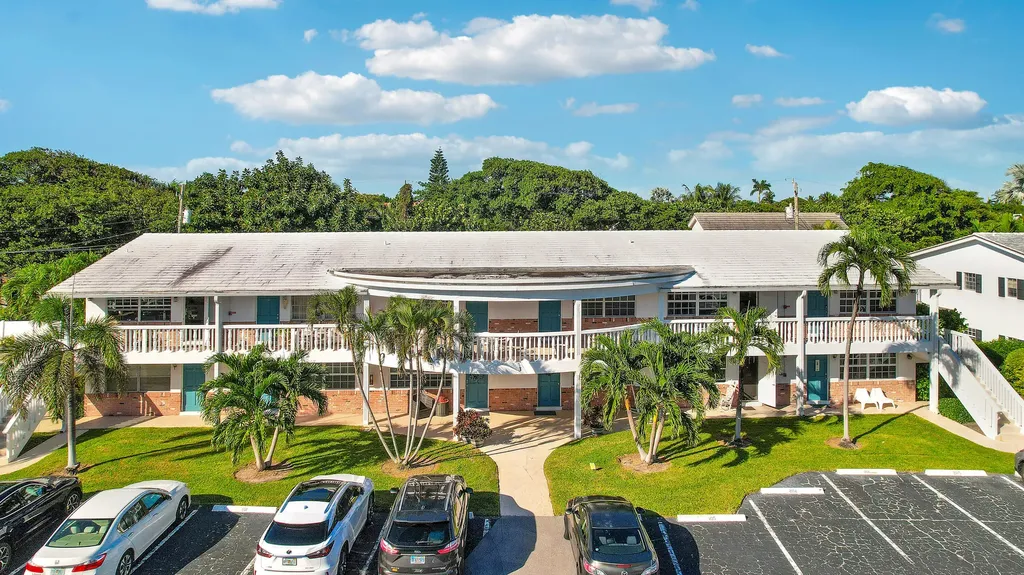 5505 N Ocean Boulevard Ocean Ridge FL 33435