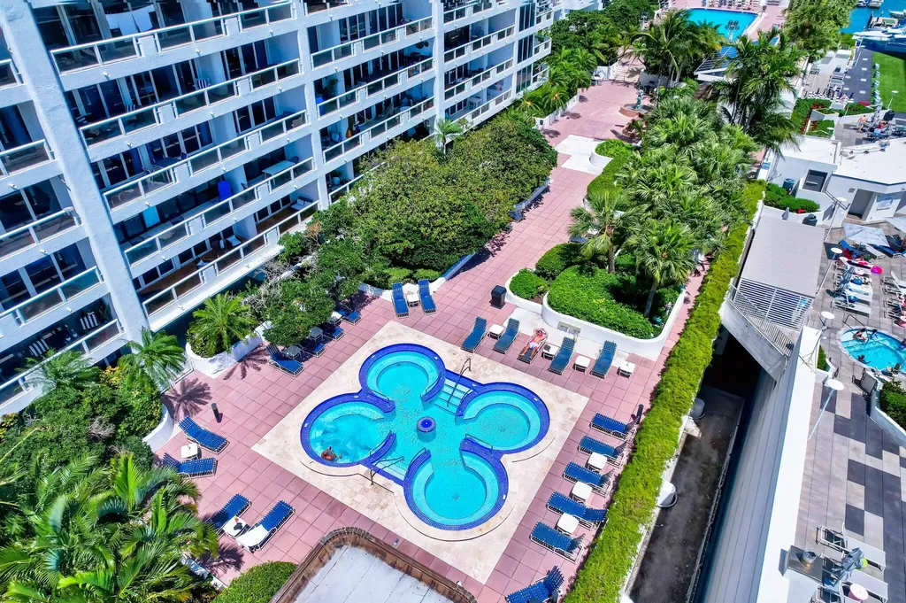 1717 N Bayshore Drive Miami FL 33132