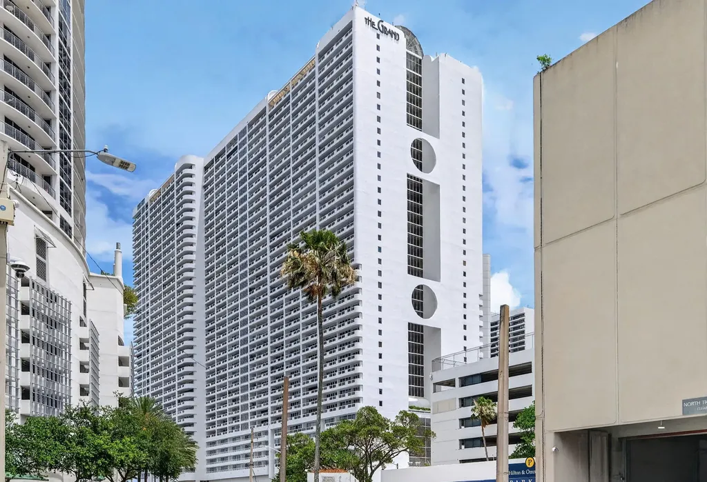 1717 N Bayshore Drive Miami FL 33132