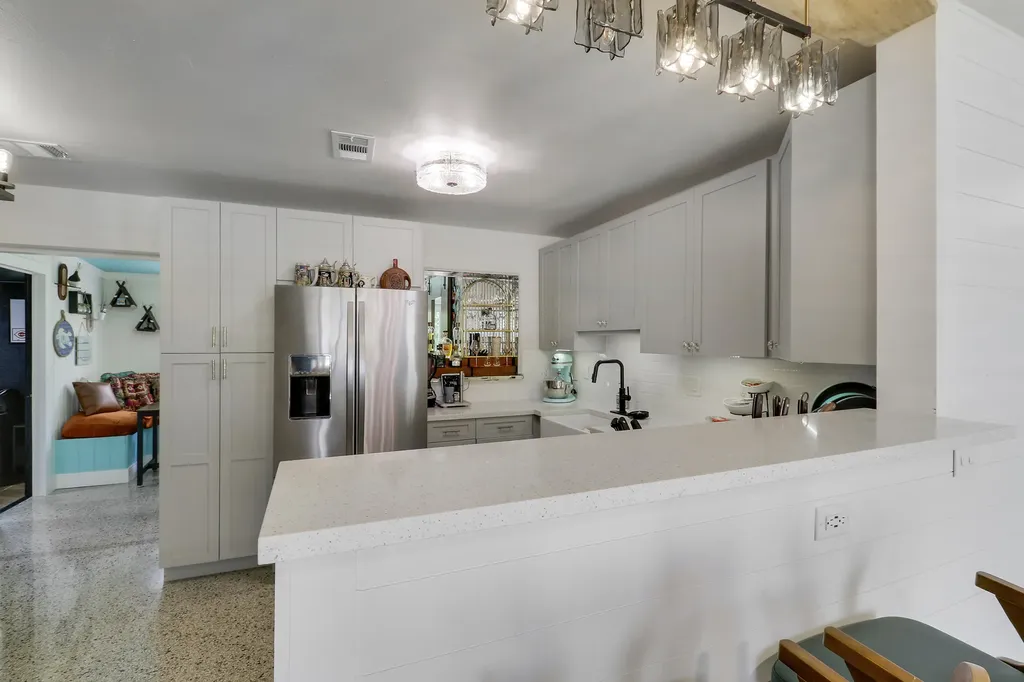 940 Dogwood Road North Palm Beach FL 33408