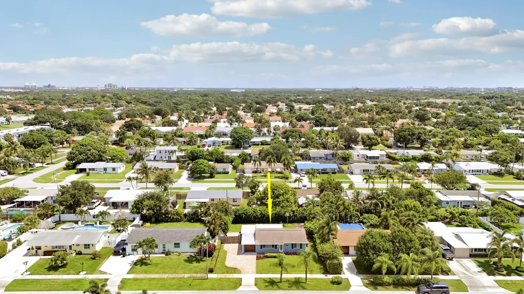 940 Dogwood Road North Palm Beach FL 33408