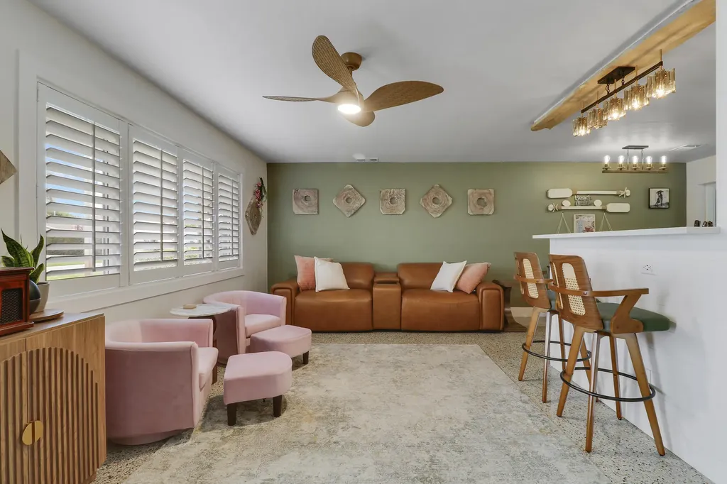 940 Dogwood Road North Palm Beach FL 33408
