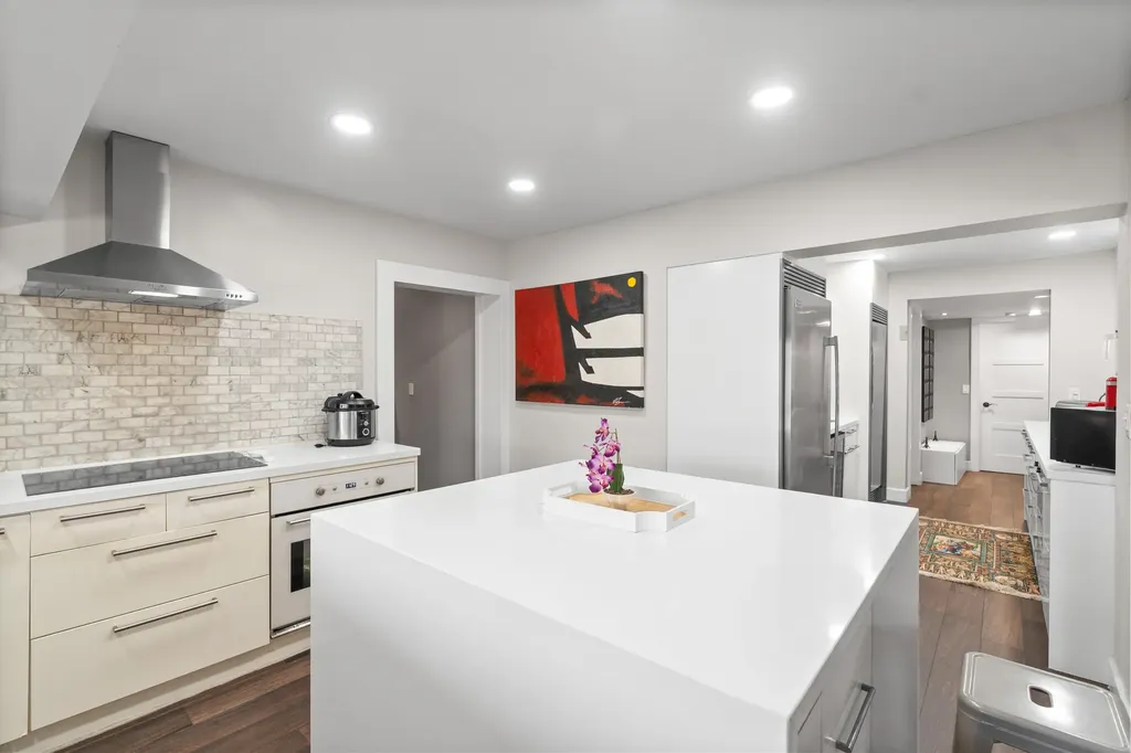 6106 Royal Poinciana Lane Tamarac FL 33319