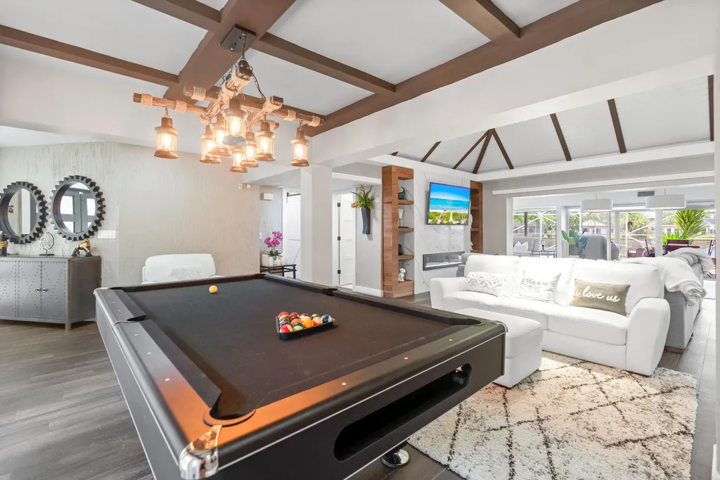 6106 Royal Poinciana Lane Tamarac FL 33319