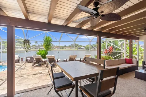 6106 Royal Poinciana Lane Tamarac FL 33319