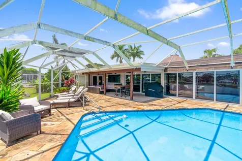 6106 Royal Poinciana Lane Tamarac FL 33319