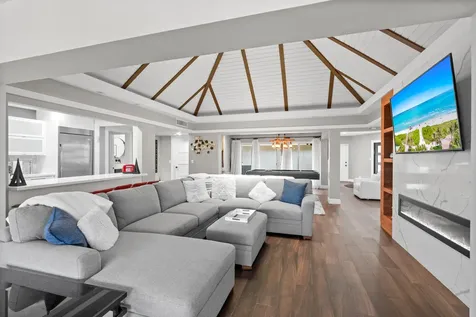 6106 Royal Poinciana Lane Tamarac FL 33319