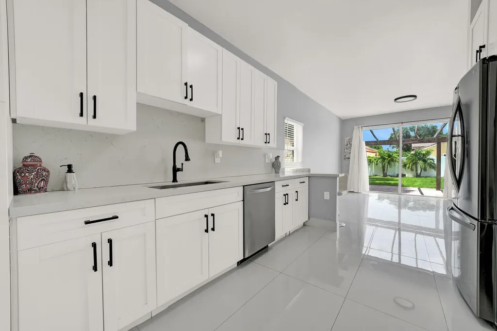 17021 NW 10th Street Pembroke Pines FL 33028