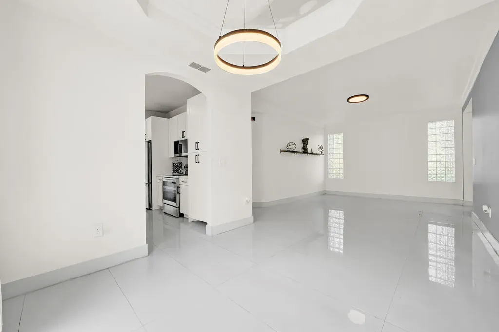 17021 NW 10th Street Pembroke Pines FL 33028