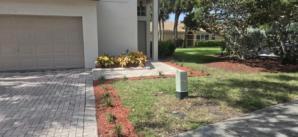 17021 NW 10th Street Pembroke Pines FL 33028